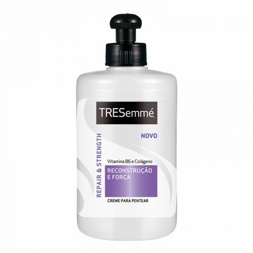 Creme pentear Tresemmé reconstrução e força